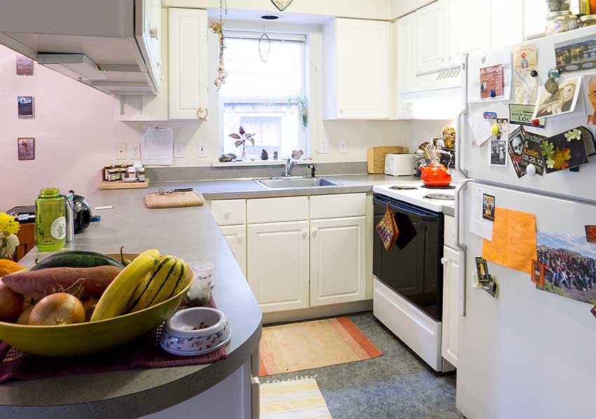 Kitchen 3417 SW 1st