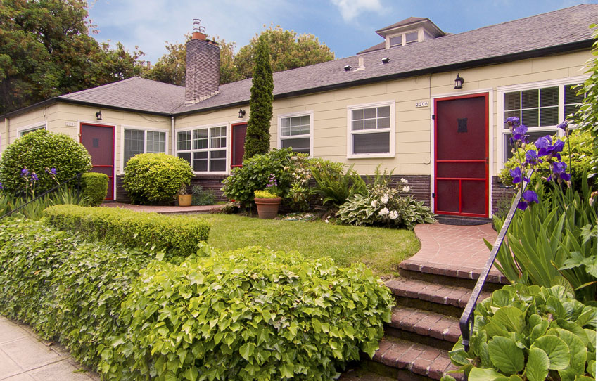 2202 - 2208 NW Irving Apartment Front Exterior Close - NW Portland Rental