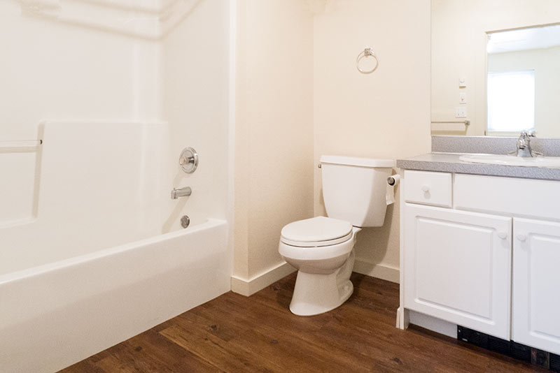 Bath Room - adjoining East Bedroom 110 SW Whitaker