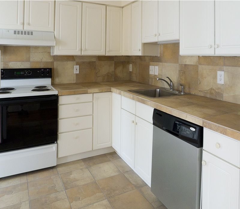 kitchen 114 SW Whitaker apartment for rent